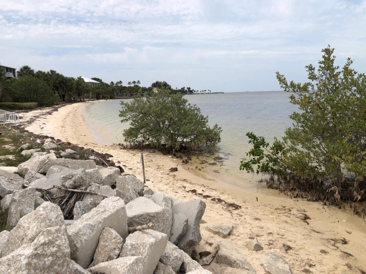 Beachfront House Pine Island, Tampa, Orlando Villa Weeki Wachee Buitenkant foto